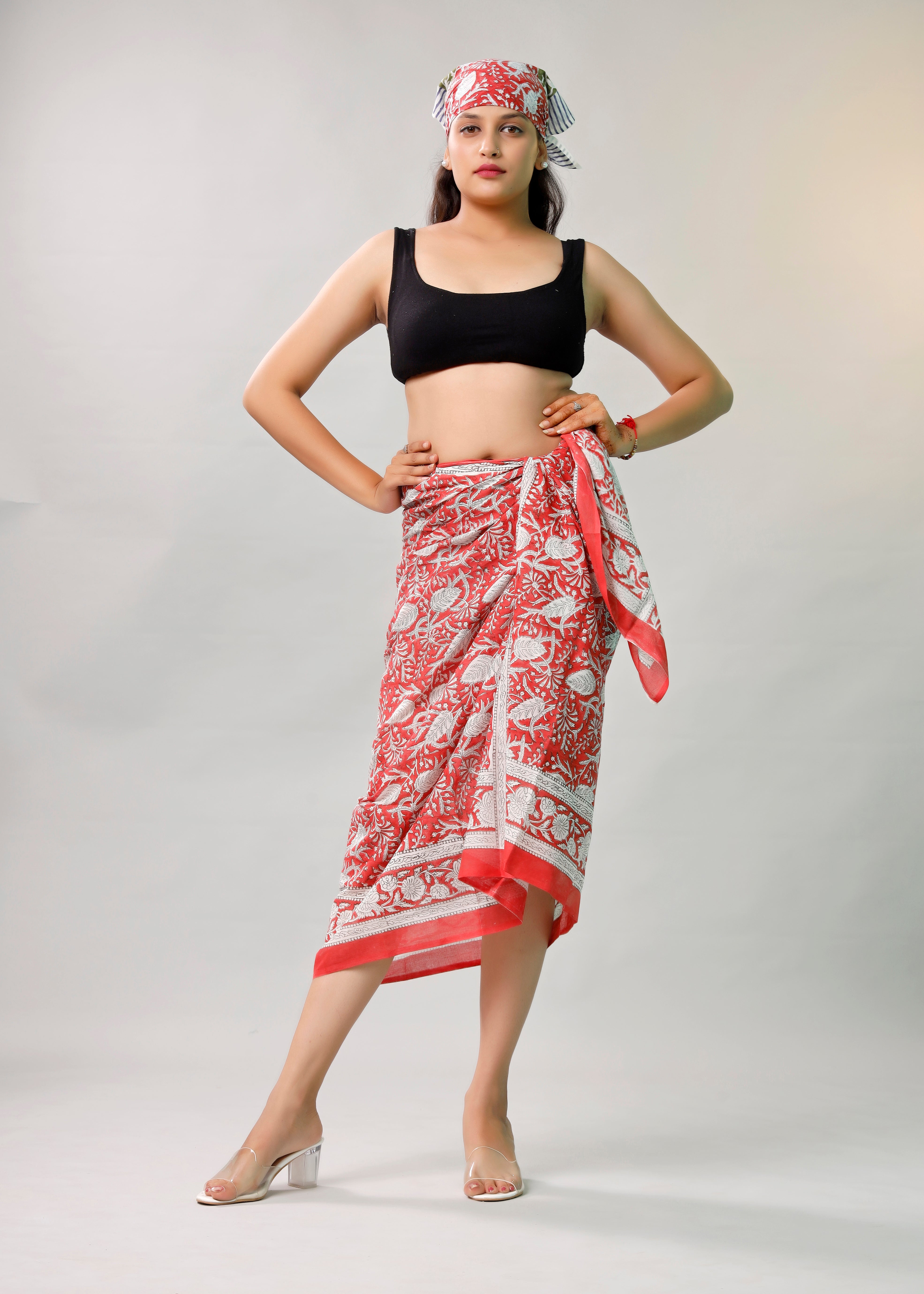 Women’s Cotton Floral Sarong, Lightweight Boho Beach Wrap, Indian Printed Pareo Scarf for Summer Travel