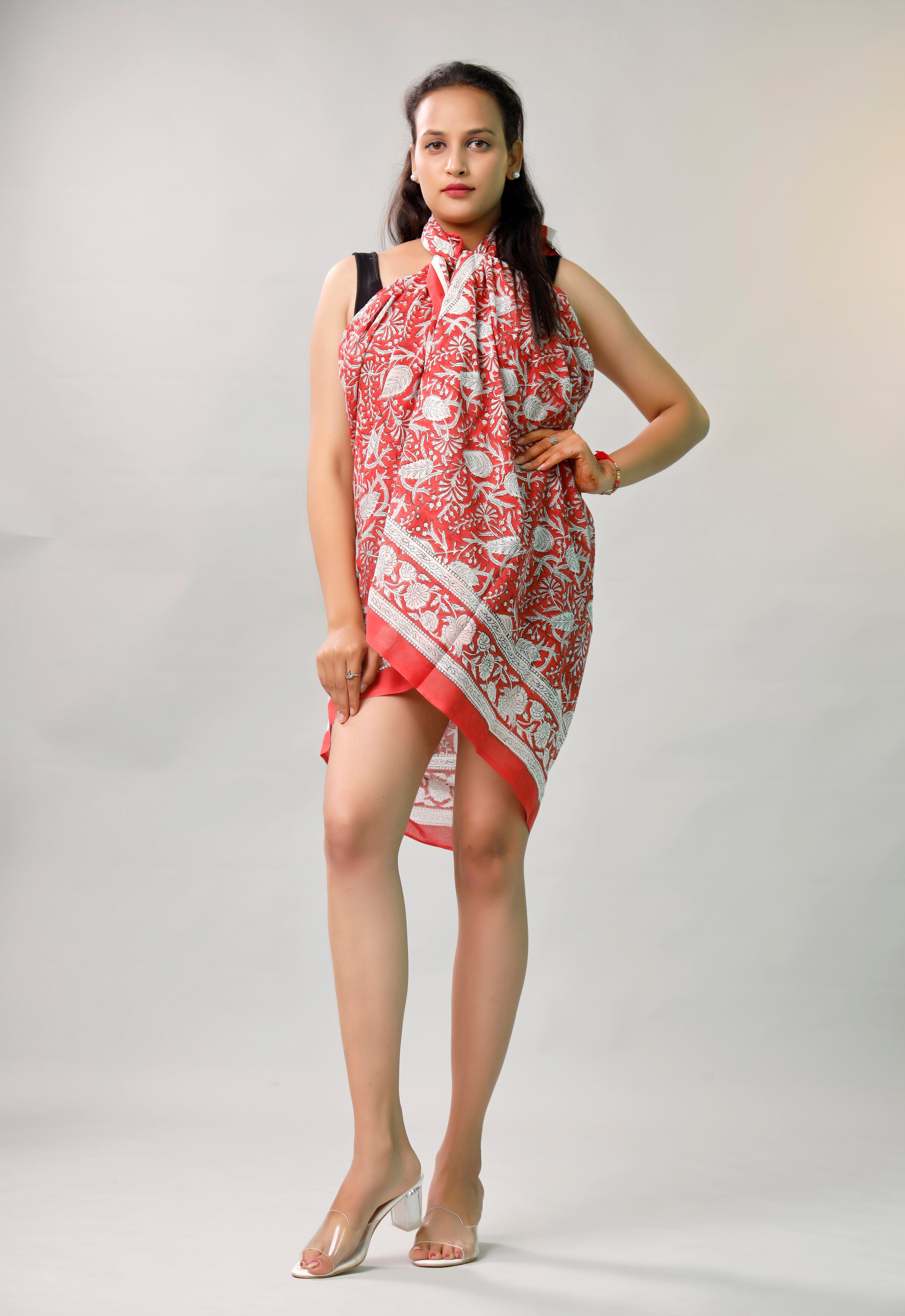 Women’s Cotton Floral Sarong, Lightweight Boho Beach Wrap, Indian Printed Pareo Scarf for Summer Travel