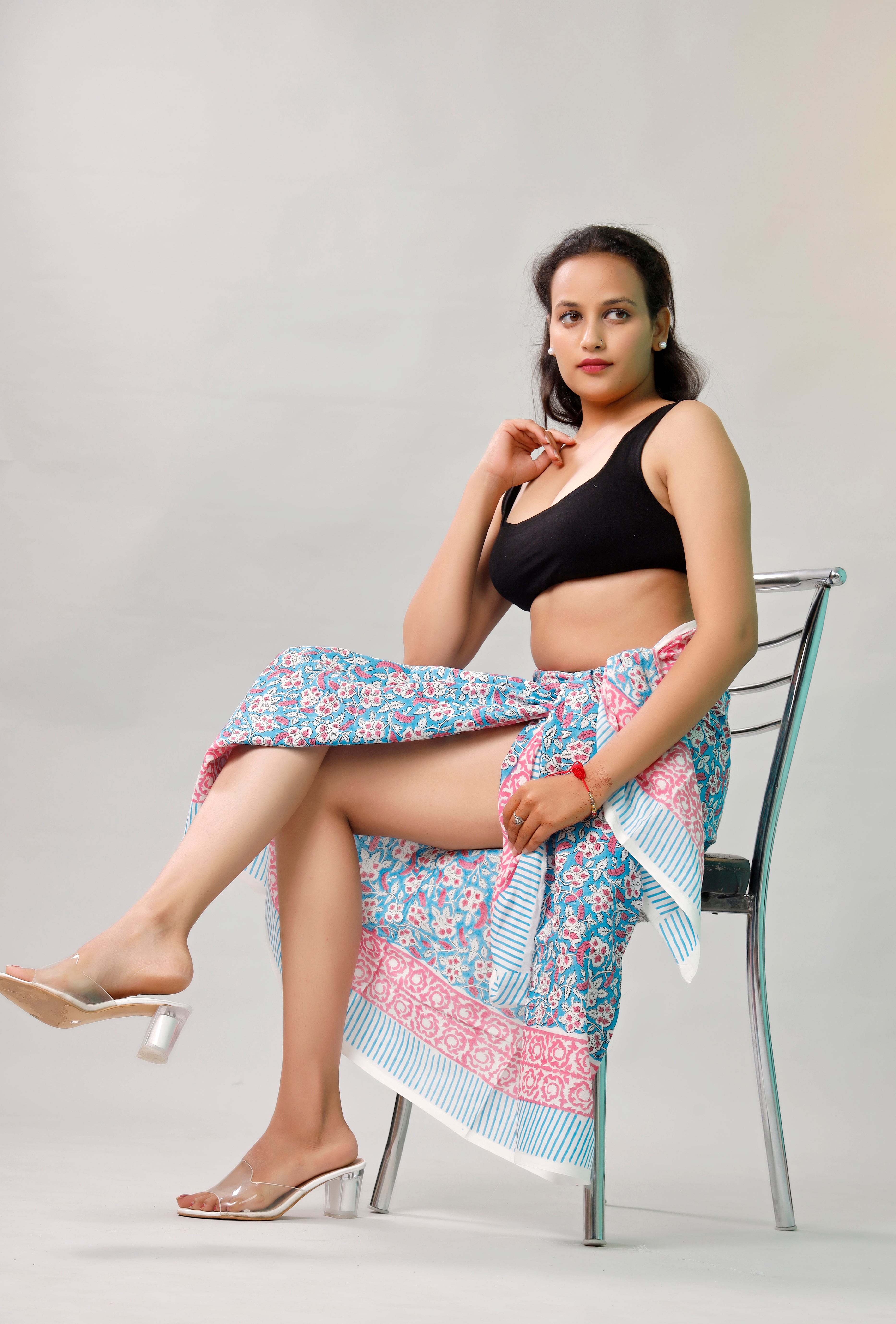 Lightweight Boho Cotton Sarong, Women’s Indian Print Pareo, Beach Cover Up Wrap Scarf for Poolside Style